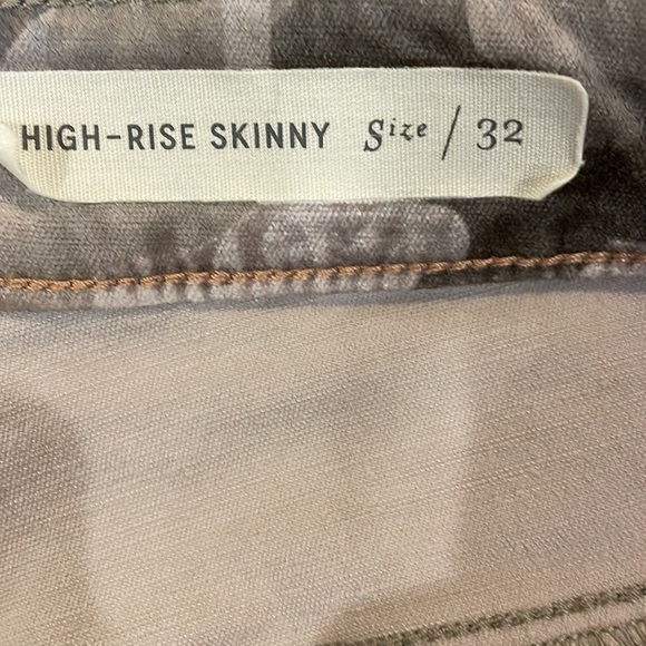 Anthropologie High Rise Skinny Pant - Picture 4 of 10